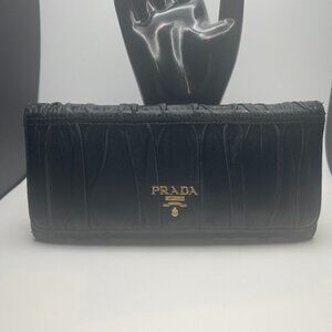 Prada Nappa Gaufre Leather Continental Wallet - Black - Preowned